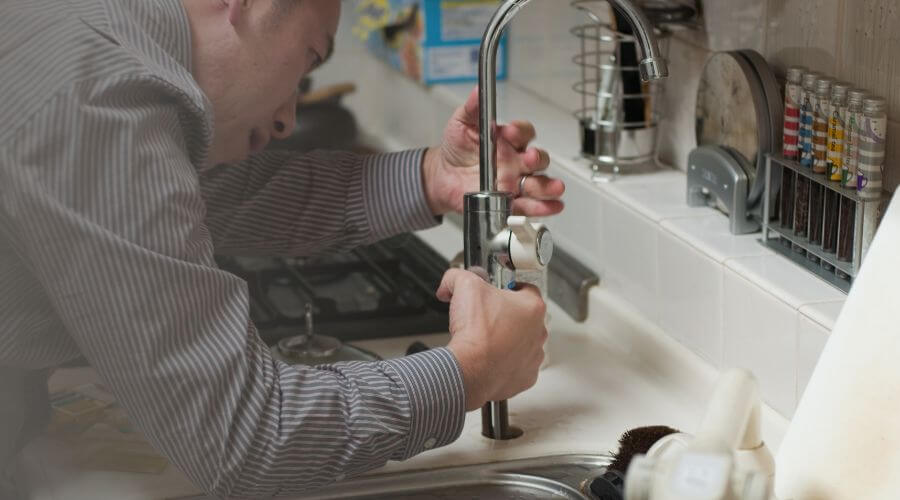 Expert burst pipe repair services in Chocowinity, NC